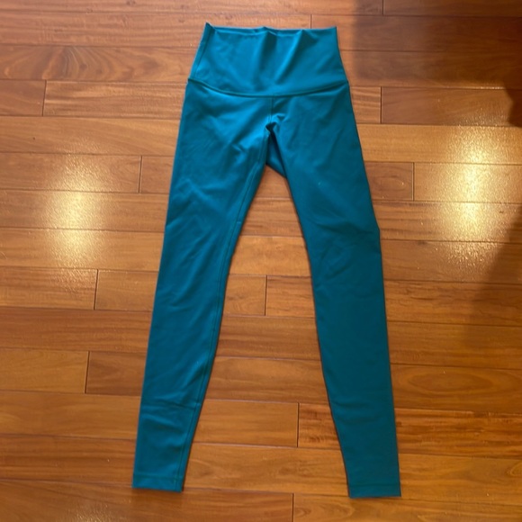 Lululemon Pants - Picture 1 of 4